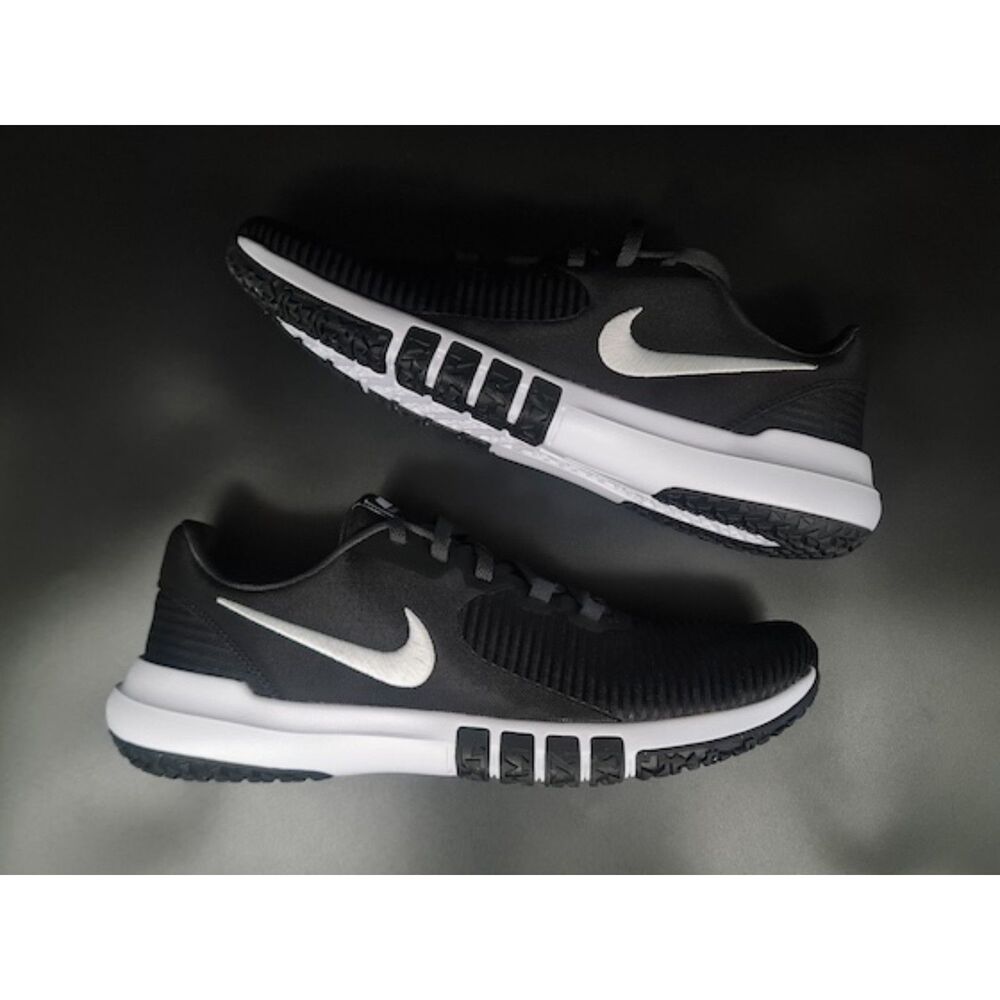 Nike Flex Control 4 Black Smoke Grey. SIZE 10.5 - CD0197-002